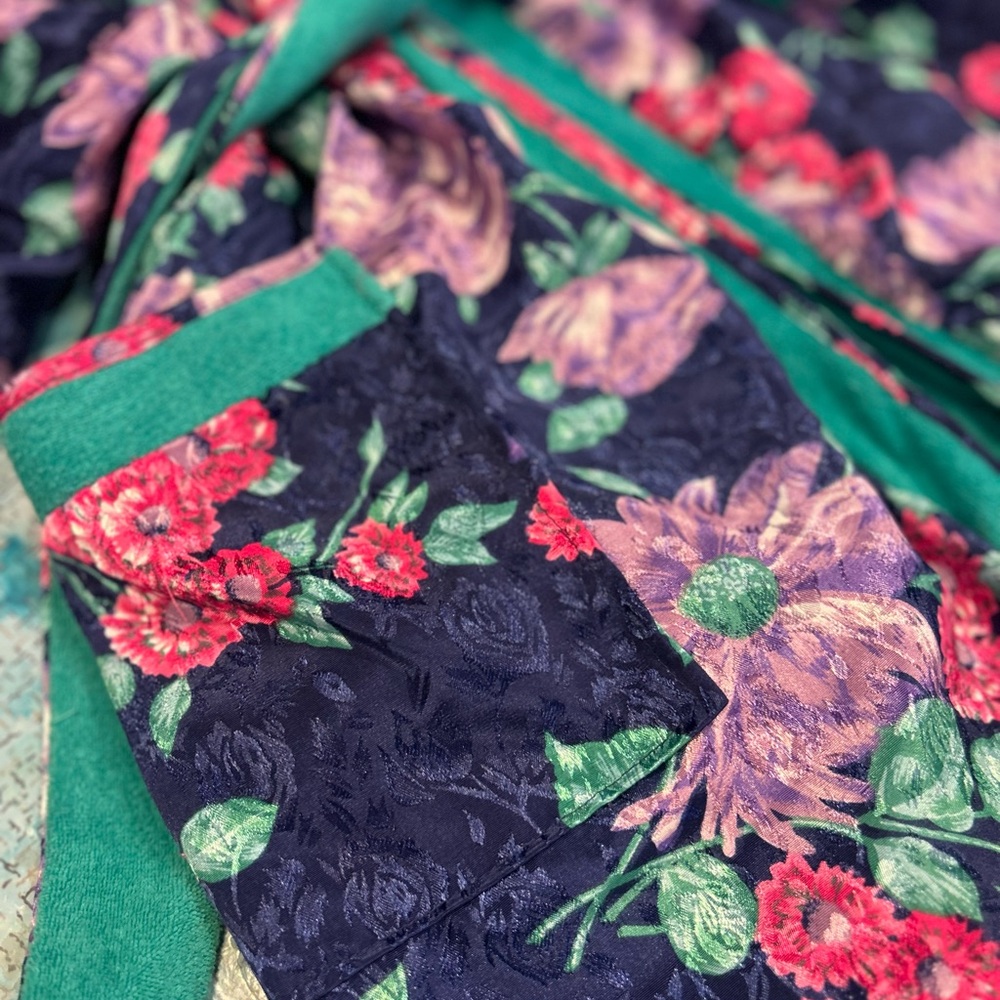 Vintage Terry Interior Robe - Picture 4 of 14